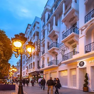 Carlton Otel